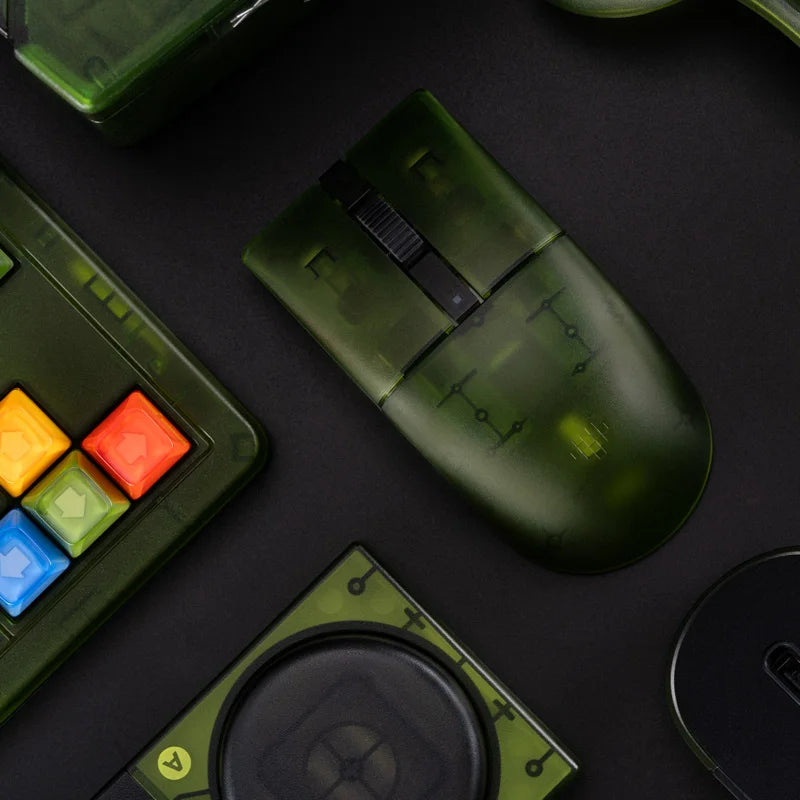 8BitDo Retro R8 Mouse with PAW 3395 Optical Sensor DPI 26K, Wireless 4K Polling Mouse with Charging Dock - Xbox Edition